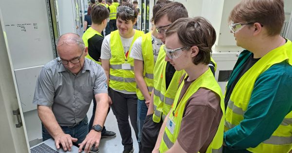 Exkurze třídy E3A do moderního závodu Ball Velim