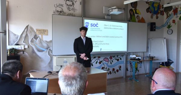 Úspěch v krajském kole SOČ-vítězství v kategorii Elektrotechnika!