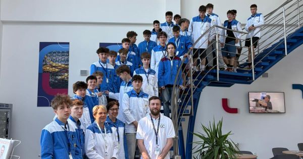 Inside Foxconn: Tam, kde začíná síť.